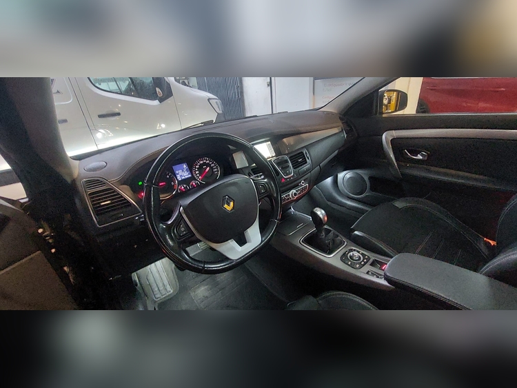 Renault Laguna 2.0 150cv foto 4